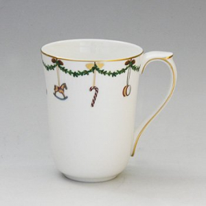 ロイヤルコペンハーゲン スターフルーテッドクリスマス マグ 1017449（2 503 497）