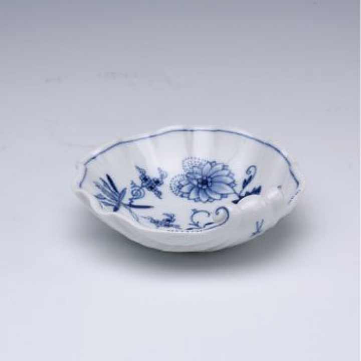 【店舗取り寄せ商品】マイセン ブルーオニオン ソルトシェルディッシュ12cm 800101-00210