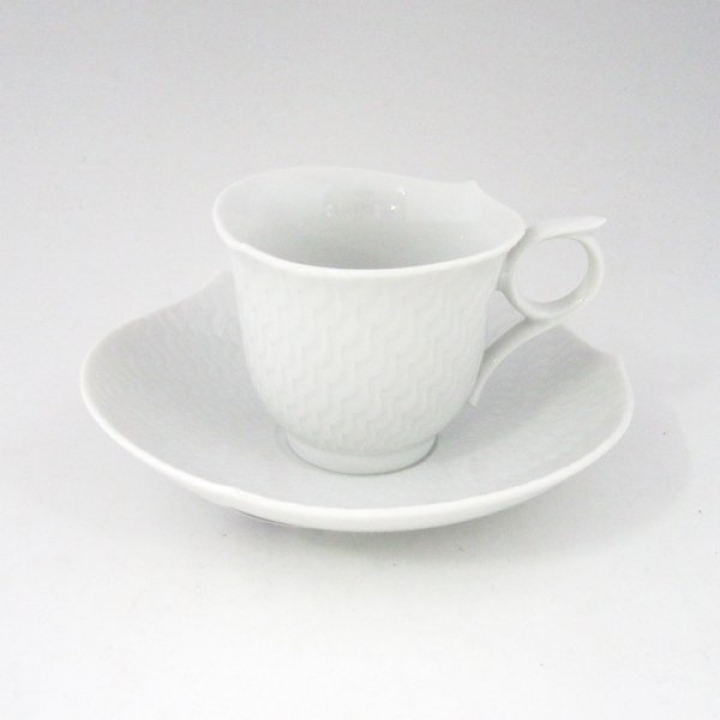 【店舗取り寄せ商品】マイセン 波の戯れホワイト コーヒーカップ&ソーサー（S） 000001-29579