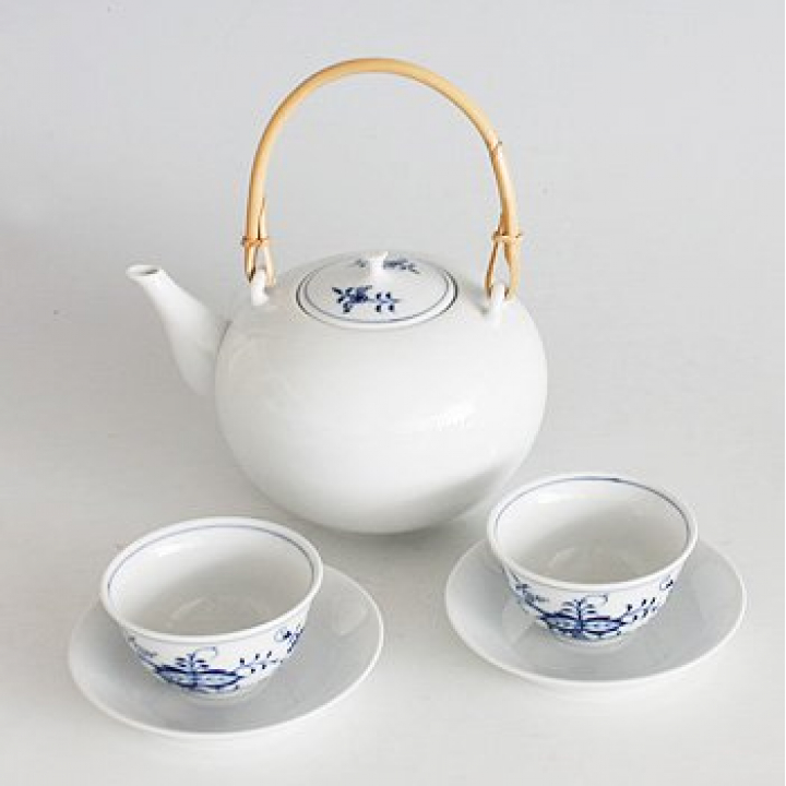 【倉庫取り寄せ商品】マイセン ブルーオニオン 茶器三点セット 800901-C2401